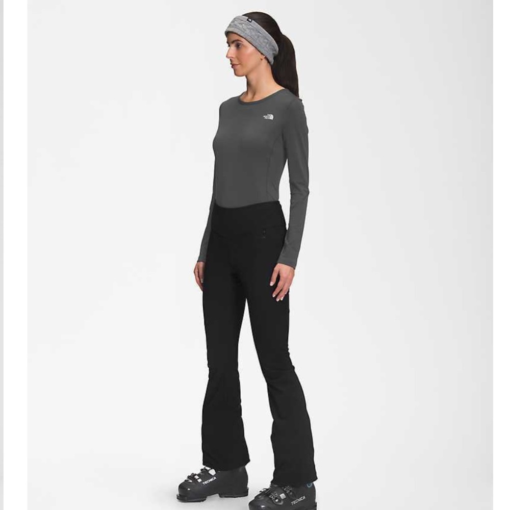 The North Face Women's Snoga Pant - Size 6 / Short / Black / New With Tags